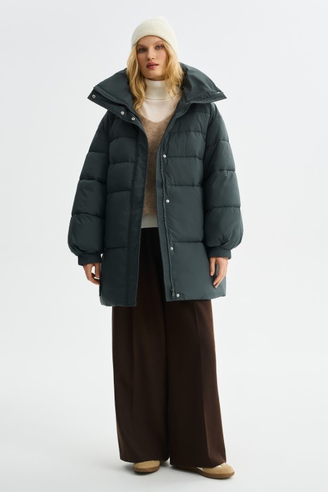 зимняя куртка из россии вид сбоку