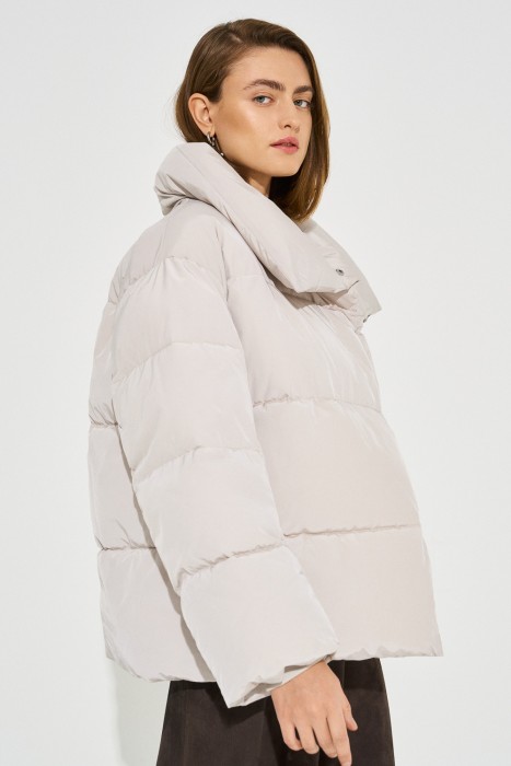 зимняя куртка из россии вид сбоку