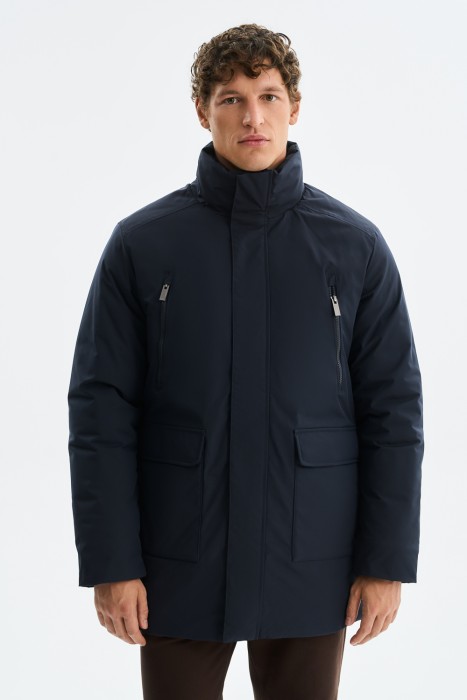 зимняя куртка от бренда снежная королева вид слева