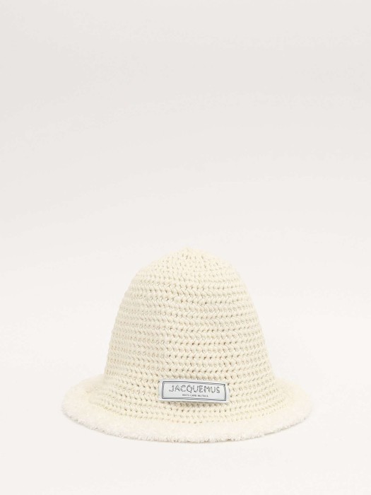 hat R28922563 фотография