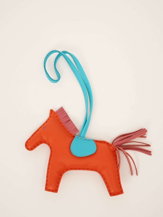 rodeo charm R28367799 фотография