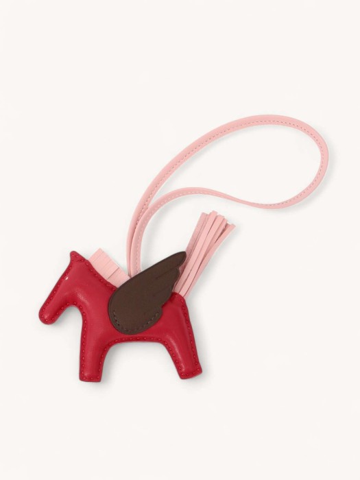 rodeo pegase charm R29228765 фотография