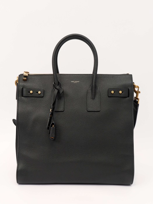 sac de jour N31802459 фотография