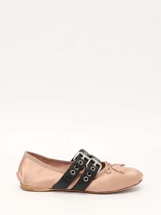 shoes R30678203 фотография
