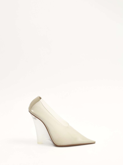 shoes R27172325 фотография