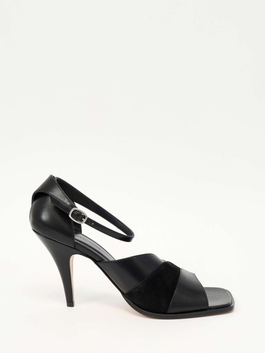 shoes R31495823 фотография