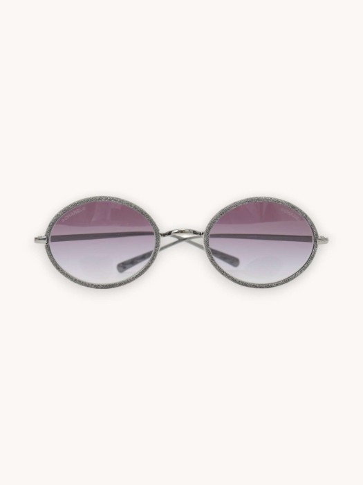 sunglasses R30837726 фотография