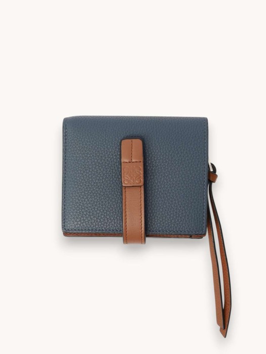 wallet R30444517 фотография