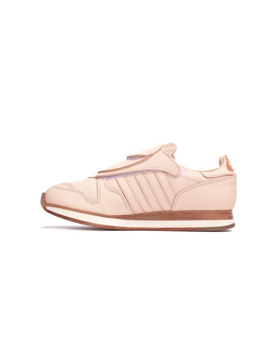 кожаные кроссовки adidas micropacer от бренда hender scheme вид слева