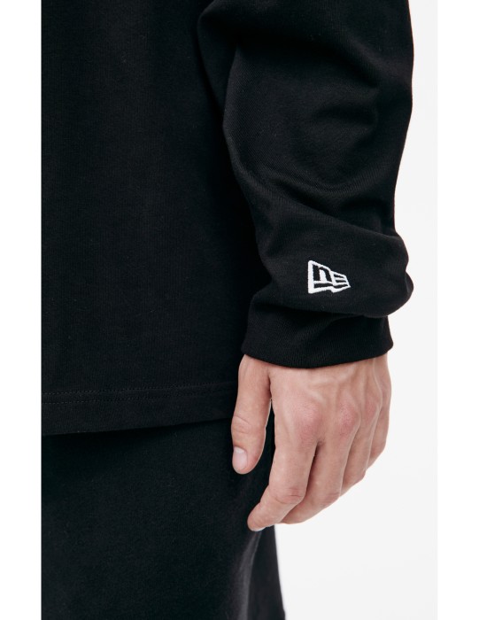 лонгслив с принтом yohji yamamoto x new era - качественный продукт вид сбоку
