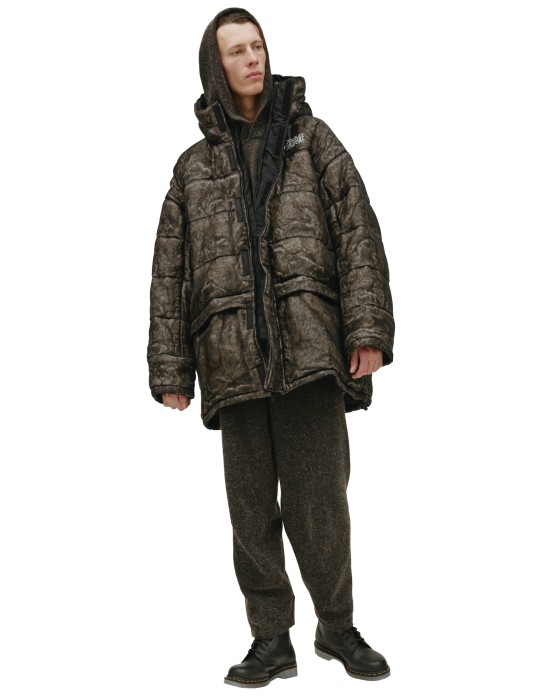 пуховик с вышивкой логотипа 22AW10CO49 фотография
