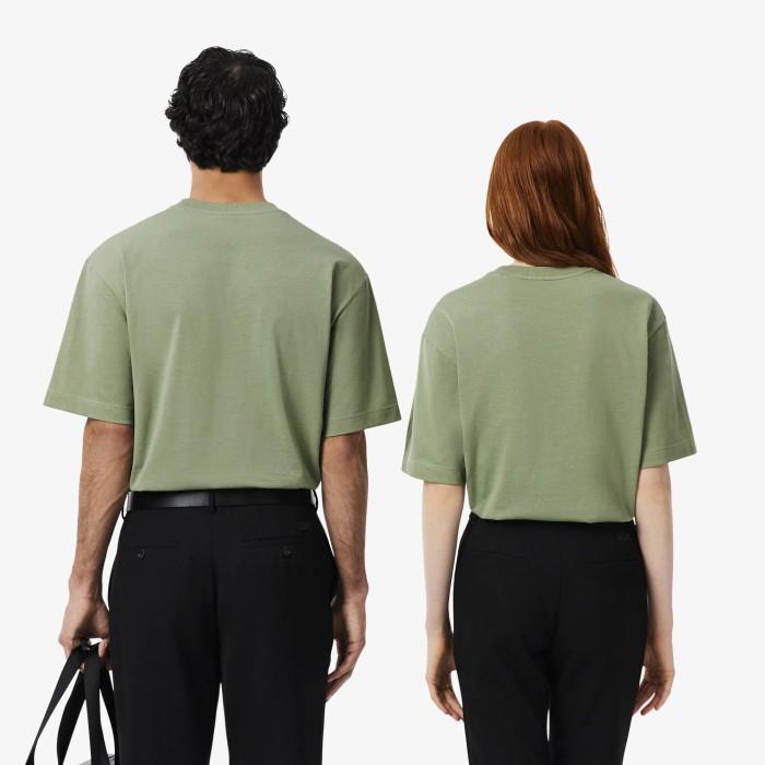 футболка  унисекс свободного кроя из органического хлопка от бренда lacoste вид слева