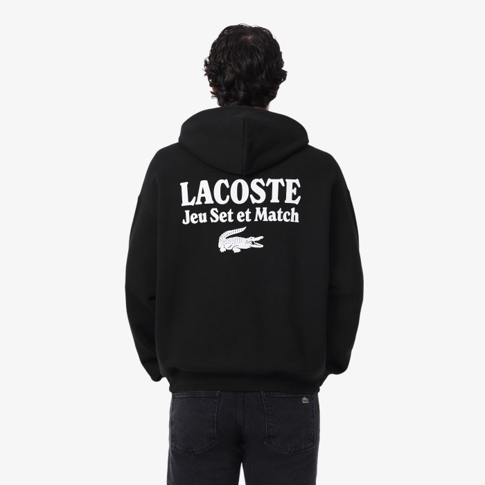 мужская флисовая толстовка-худи  свободного кроя от бренда lacoste вид слева