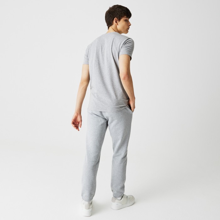 мужская футболка  приталенного кроя от бренда lacoste вид слева