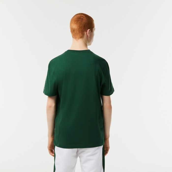 мужская футболка  стандартного кроя от бренда lacoste вид слева