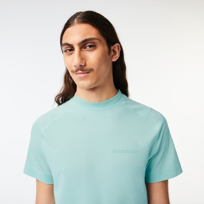 мужская футболка  от бренда lacoste вид слева