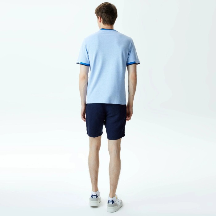 мужская хлопковая футболка  с принтом от бренда lacoste вид слева