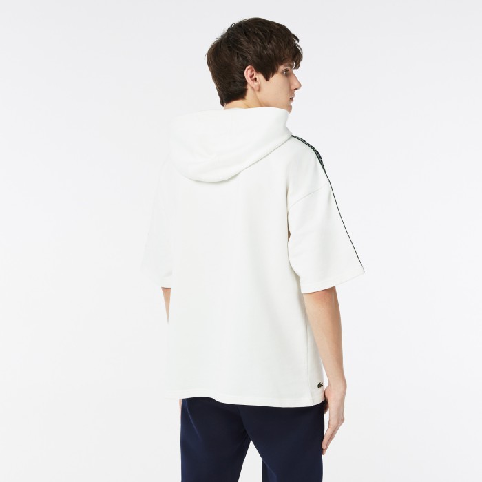 мужская толстовка  с коротким рукавом от бренда lacoste вид слева