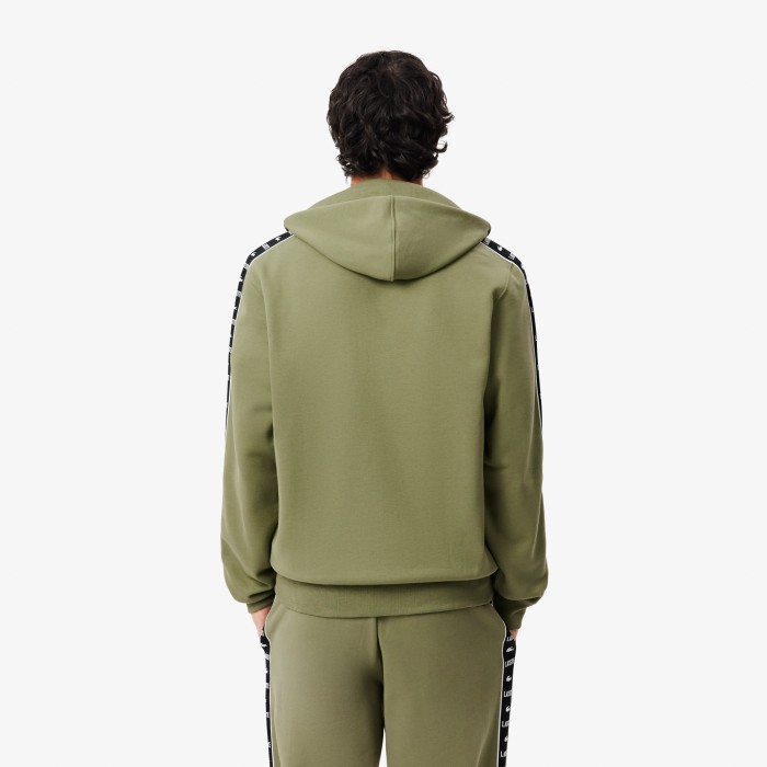 мужская толстовка  стандартного кроя из хлопка на молнии от бренда lacoste вид слева