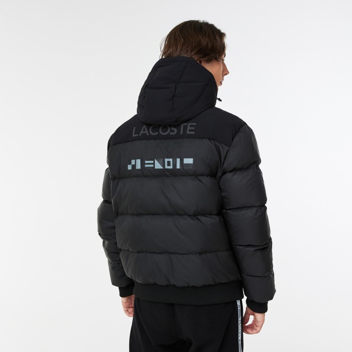 мужская утепленная куртка  со съемным капюшоном от бренда lacoste вид слева
