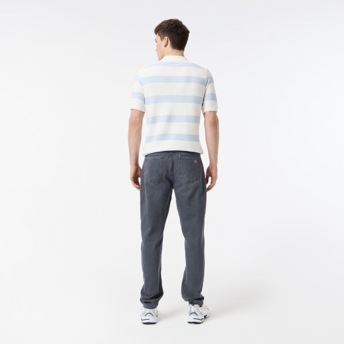 мужские брюки  из органического хлопка от бренда lacoste вид слева