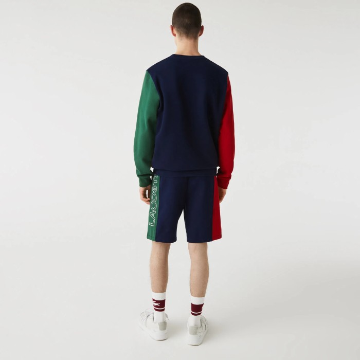 мужские флисовые шорты  от бренда lacoste вид слева