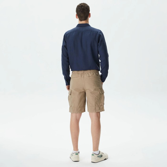 мужские шорты  из хлопка и льна от бренда lacoste вид слева