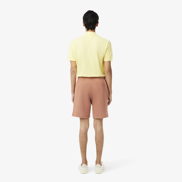 мужские шорты  из хлопка от бренда lacoste вид слева