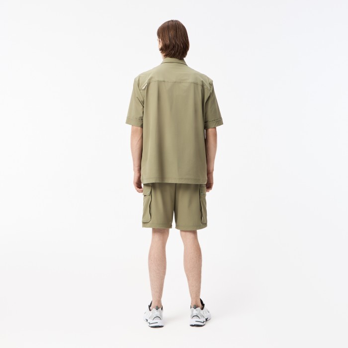 мужские шорты  от бренда lacoste вид слева