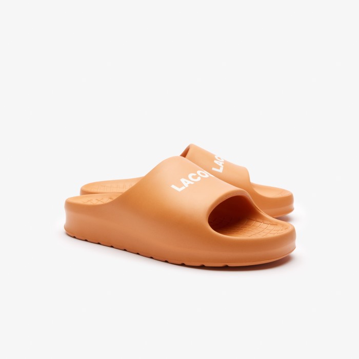 мужские сланцы  serve slide 2.0 1241 cma от бренда lacoste вид слева