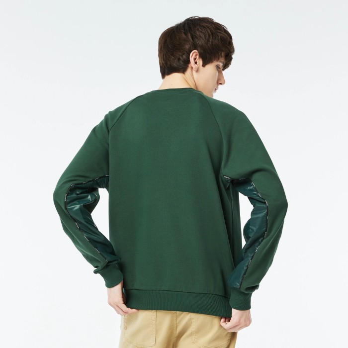 мужской свитшот  с круглым вырезом от бренда lacoste вид слева