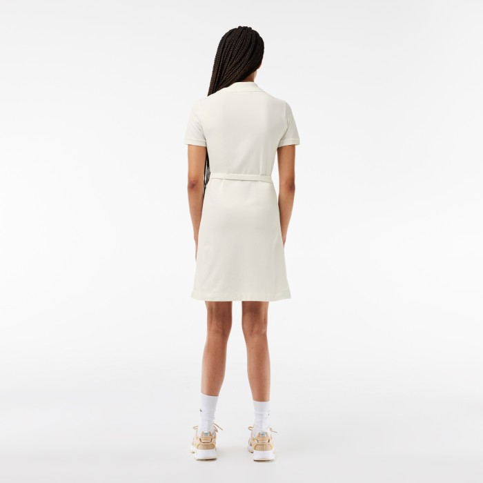 платье  с поясом из ткани пике от бренда lacoste вид слева