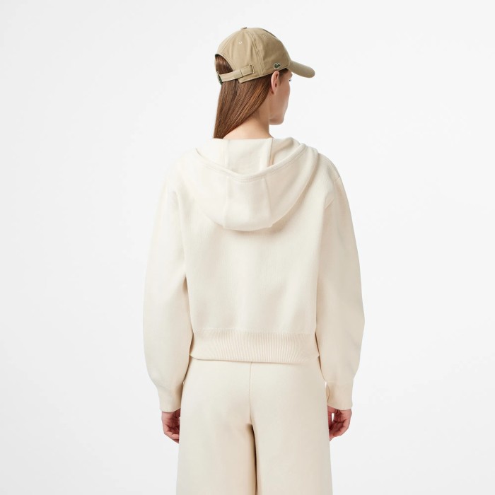 женская толстовка  с капюшоном на молнии классического кроя от бренда lacoste вид слева