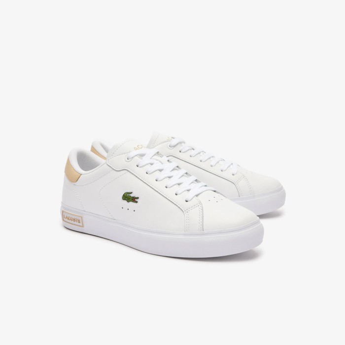женские кеды  powercourt 124 1 sfa от бренда lacoste вид слева