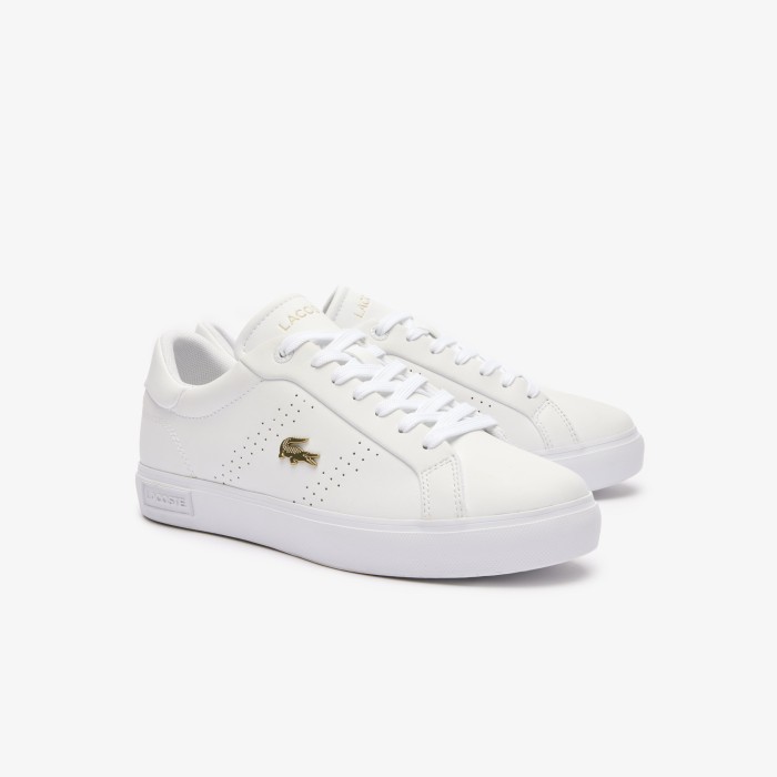 женские кеды  powercourt 2.0 124 1 sfa от бренда lacoste вид слева