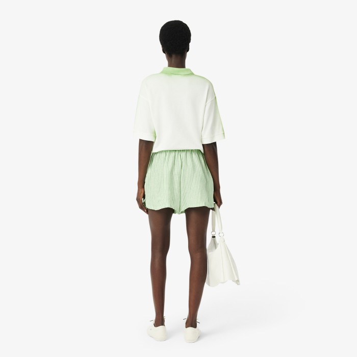 женские шорты  из льна от бренда lacoste вид слева