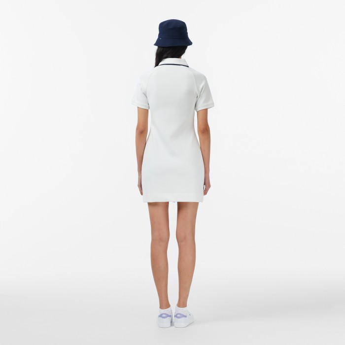 женское платье  от бренда lacoste вид слева