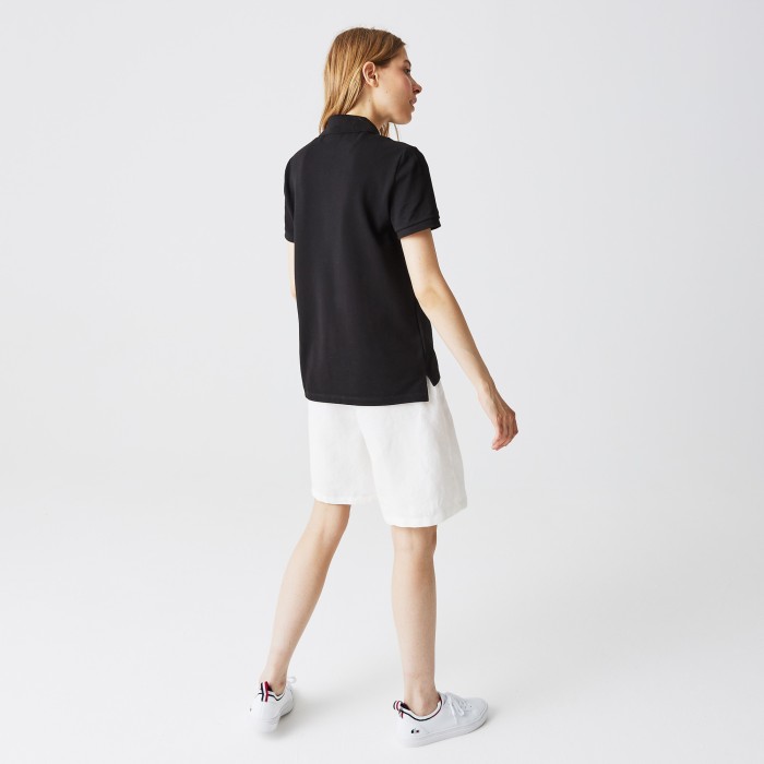 женское поло  классического кроя из хлопка пике от бренда lacoste вид слева