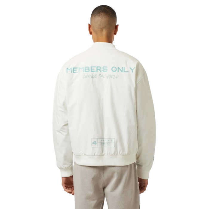 бомбер basketball college jacket от известного бренда вид слева