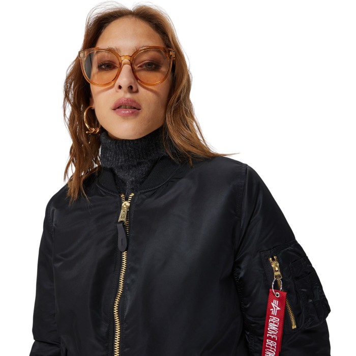 бомбер ma-1 bomber jacket по цене 14518 руб вид справа