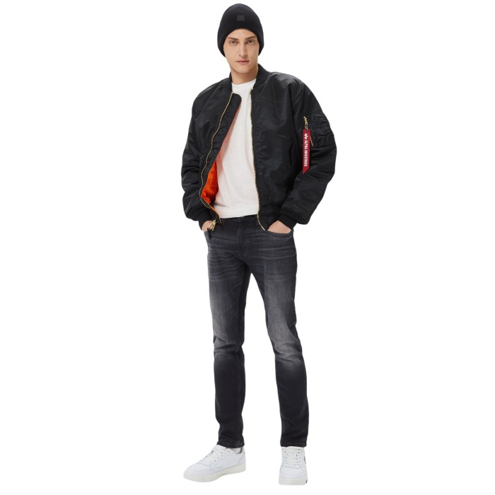 бомбер ma-1 flight jacket из проверенных материалов спереди