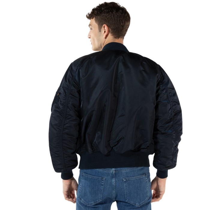 бомбер ma-1 flight jacket по цене 21600 руб вид справа