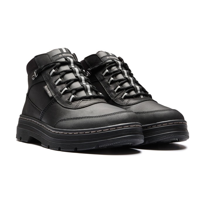 ботинки bonny tech wx от бренда dr. martens вид слева