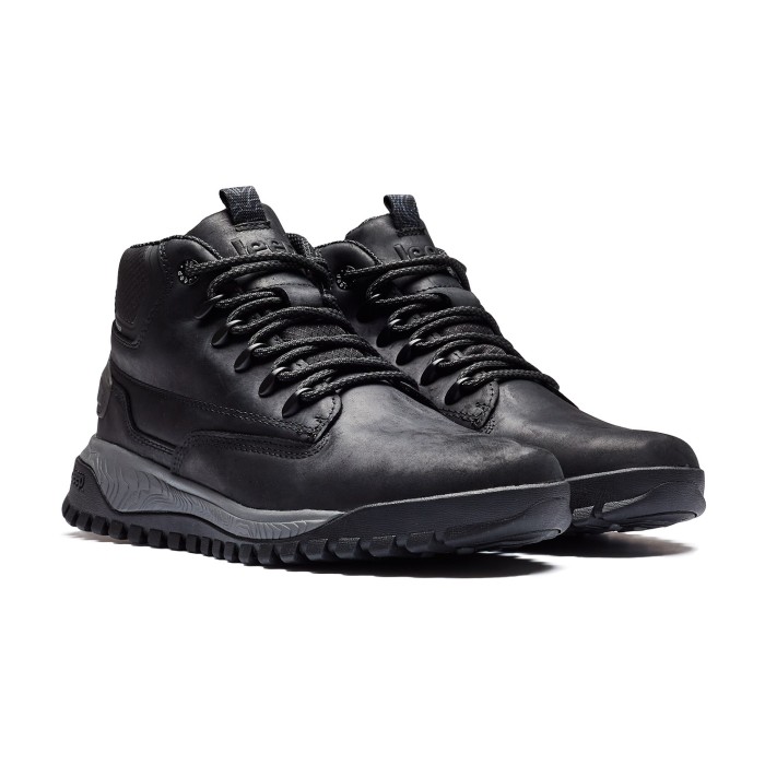 ботинки canyon mid waterproof от известного бренда вид слева