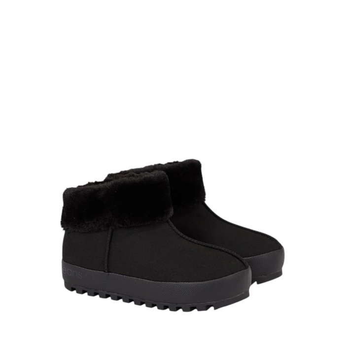 ботинки home anke slipper от бренда calvin klein вид слева