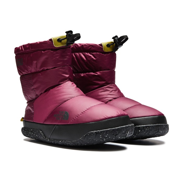 ботинки nuptse après booties от бренда the north face вид слева