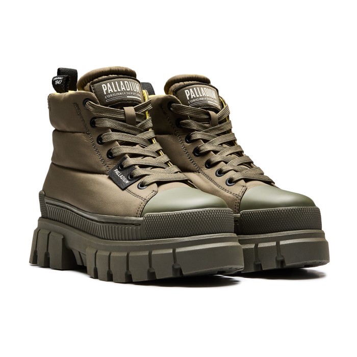 ботинки revolt boot overcrush от бренда palladium вид слева