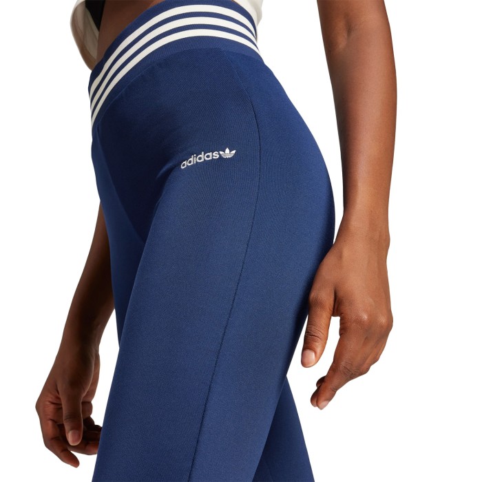 брюки flared pants по цене 5990 руб вид справа