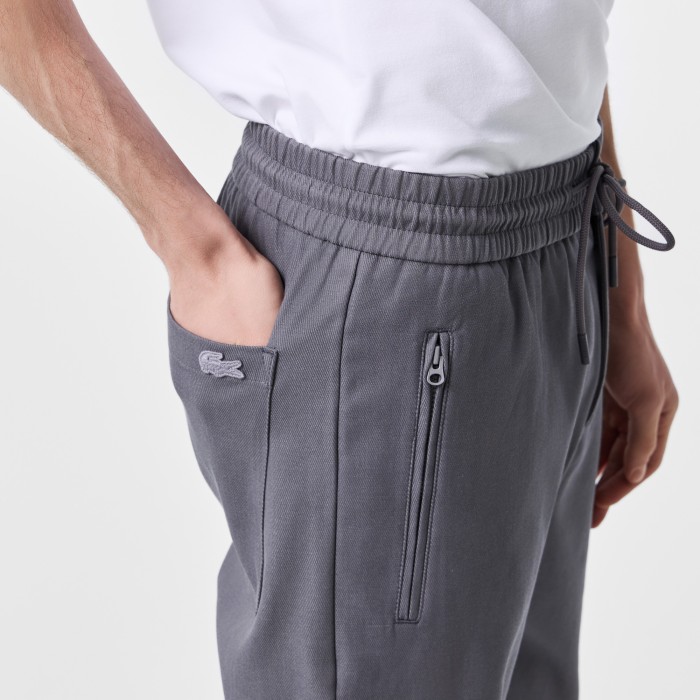 брюки jogger fit по цене 9592 руб вид справа