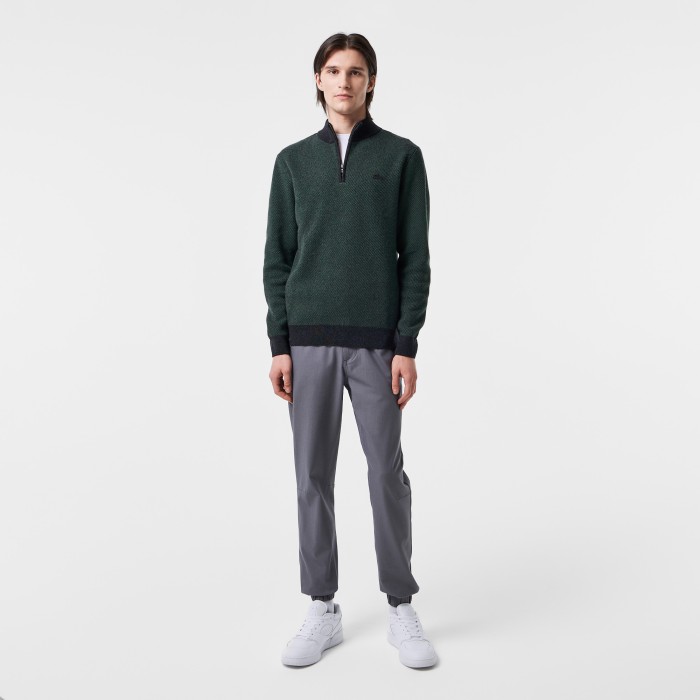 брюки jogger fit - качественный продукт вид сбоку